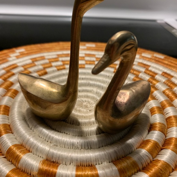 Brass swans vintage - Picture 12 of 16